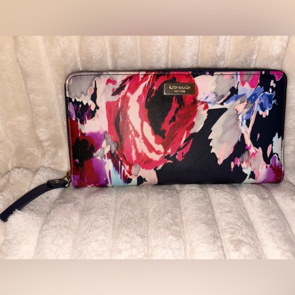🎀🎀🎀Kate Spade Multicolor  Wallet - Picture 1 of 5